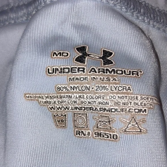 Under Armour size medium gray shorts 20% Lycra stretch - Picture 6 of 7